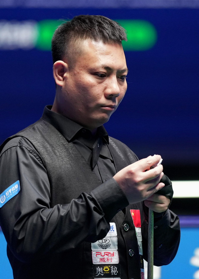 面临着来自 面临着来自